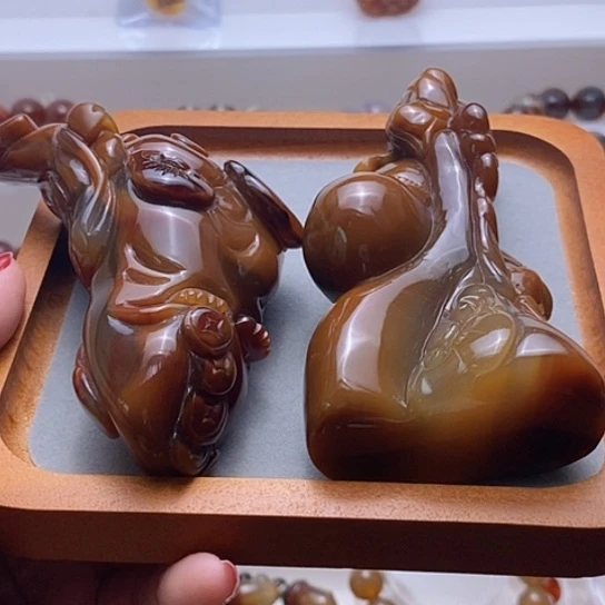 同***志玛瑙/玉髓未镶嵌手链