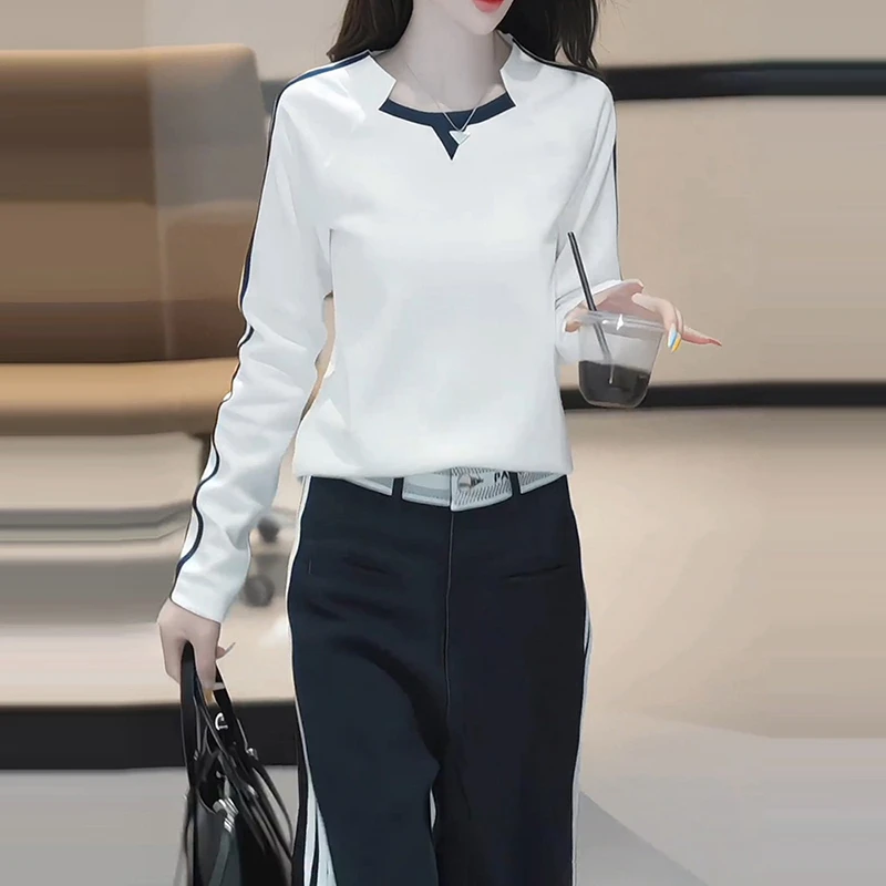 春季新款不规则打底衫设计感撞色拼接长袖t恤女休闲洋气减龄上衣