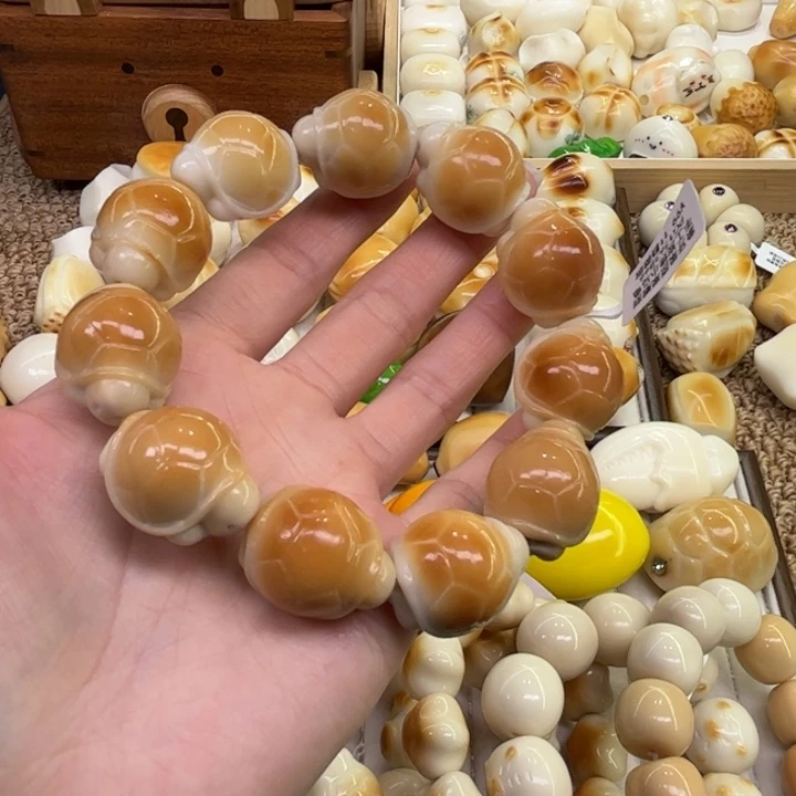 菩提根/象牙果把件12.26.40象牙果炭烤乌龟微瑕