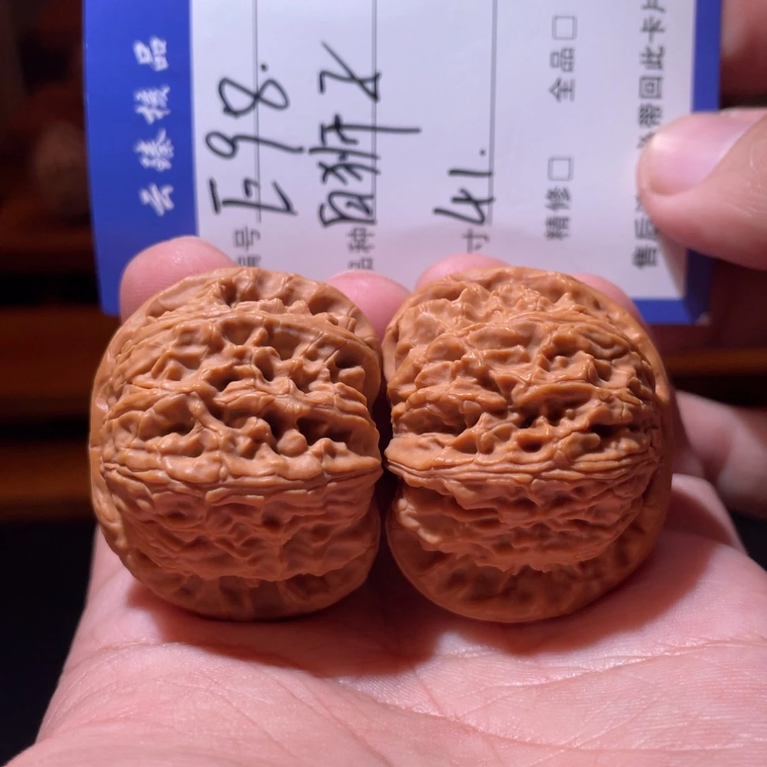 文玩核桃吊坠文玩