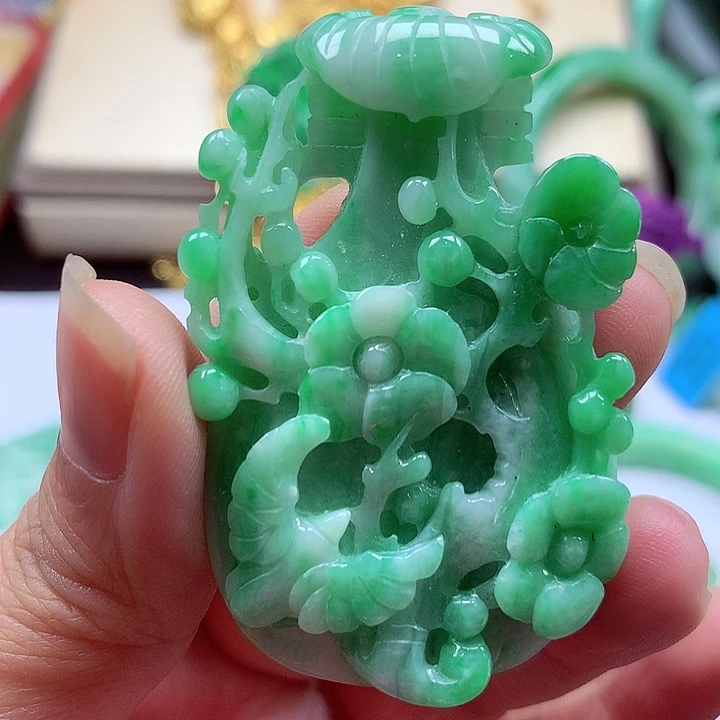 颈饰未镶嵌翡翠翡翠