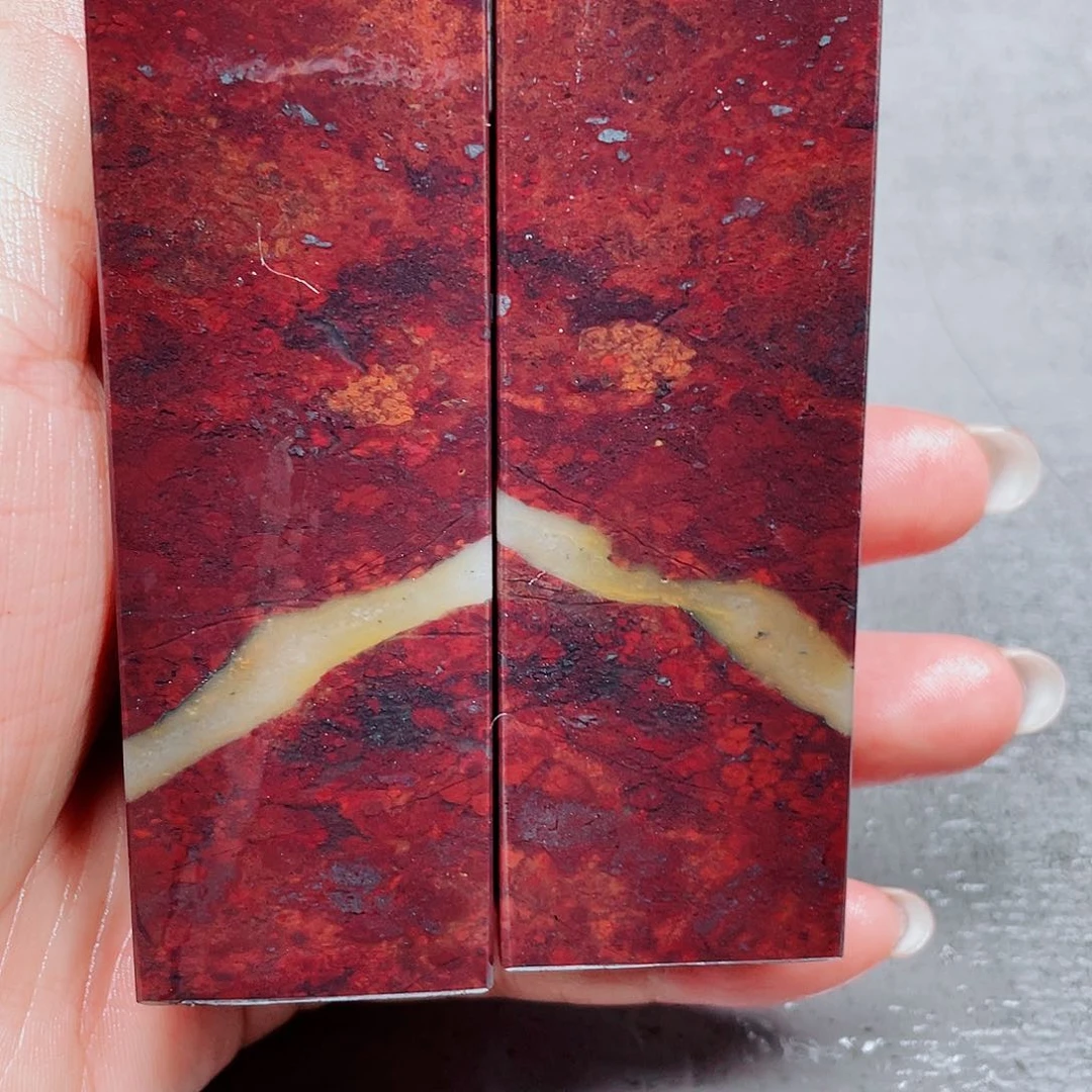【闪购商品】玉桂林鸡血玉印章素章