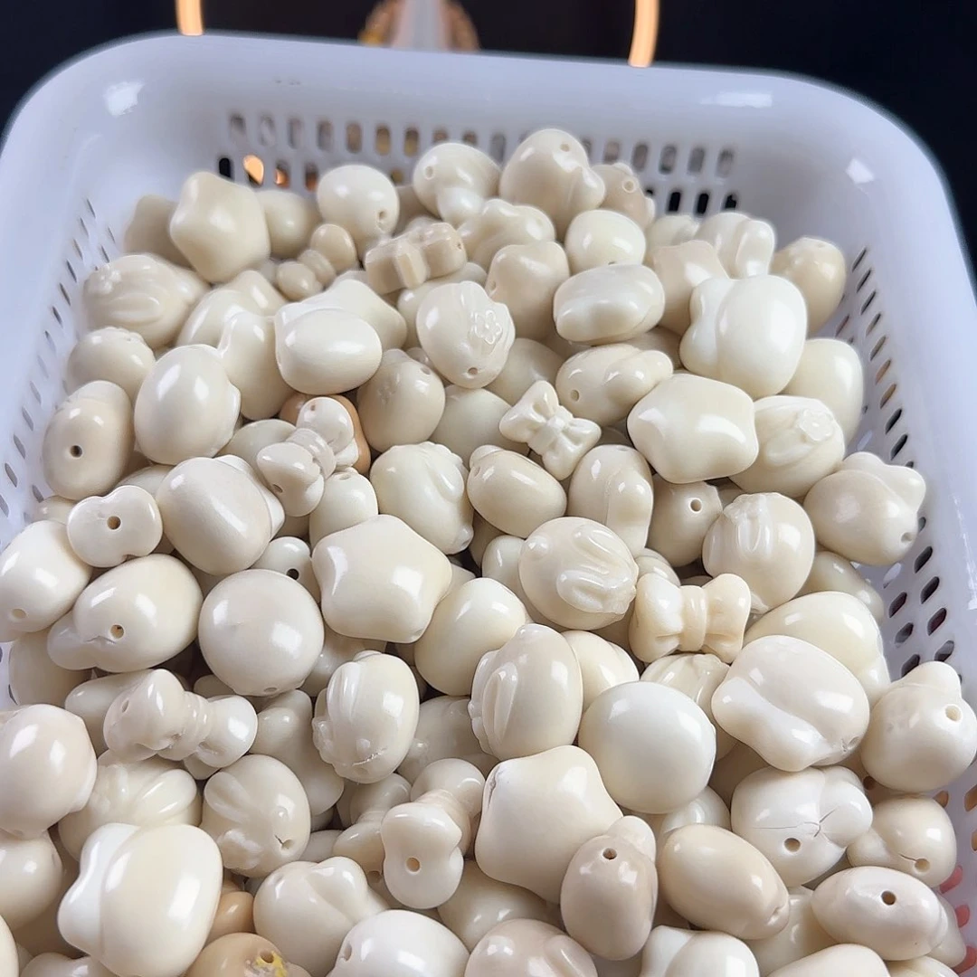 菩提根/象牙果手串瑕疵牙果3颗有裂（本盆）