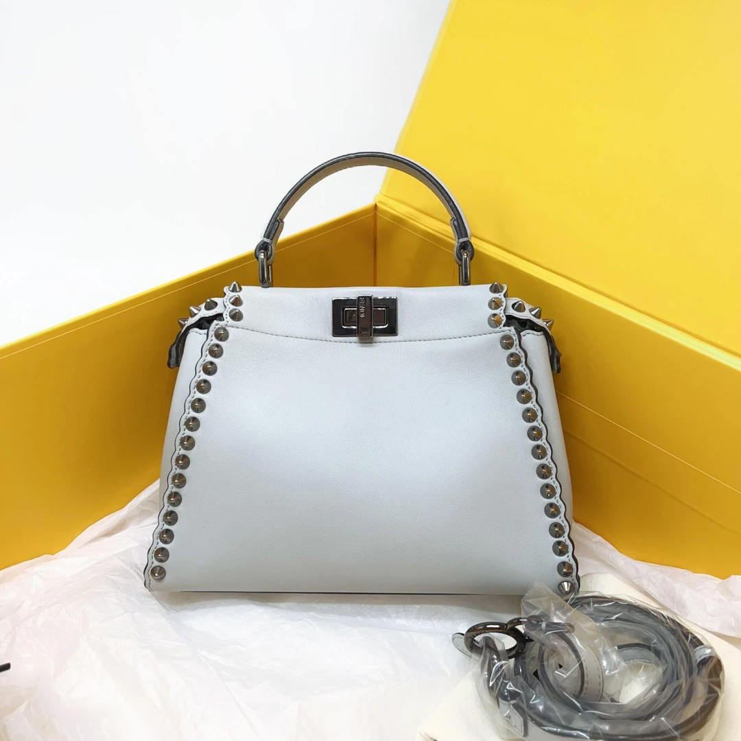 99新 FENDI/芬迪 单肩包/C21/962808
