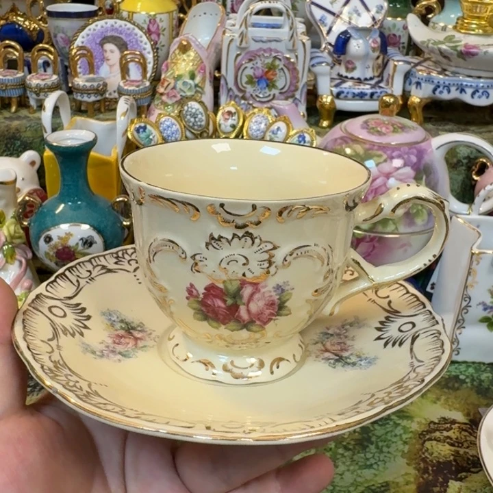 碟鹿与海陶瓷家居有限公司