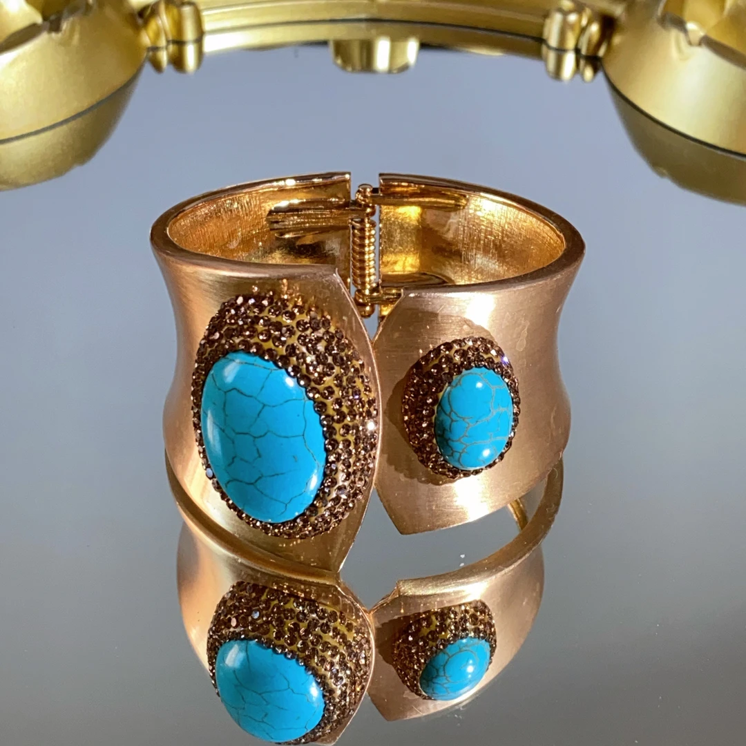 铜合金合成锆石手镯 TTSD 蓝色蛋面奢华秀款大手镯294