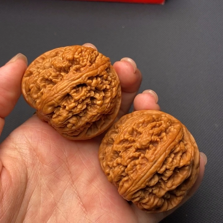 文玩核桃吊坠秦岭核桃