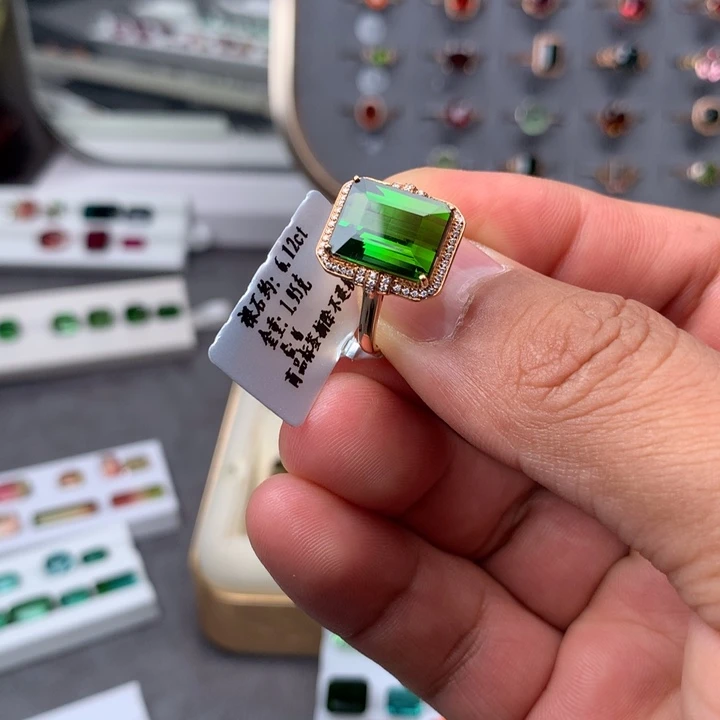 戒指18K金镶嵌碧玺碧玺