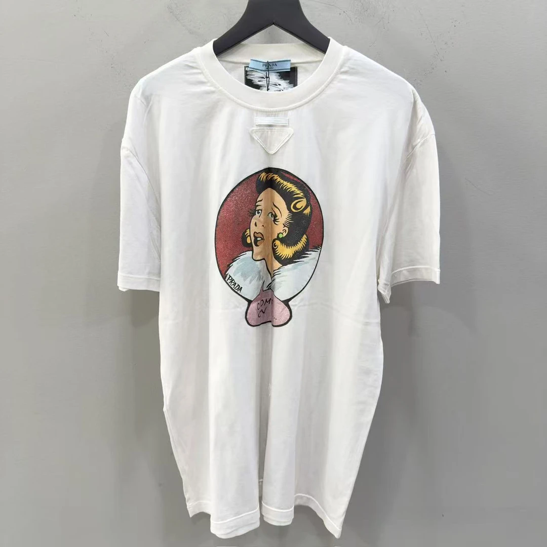 99新 Prada/普拉达 肩宽48胸围110衣长72