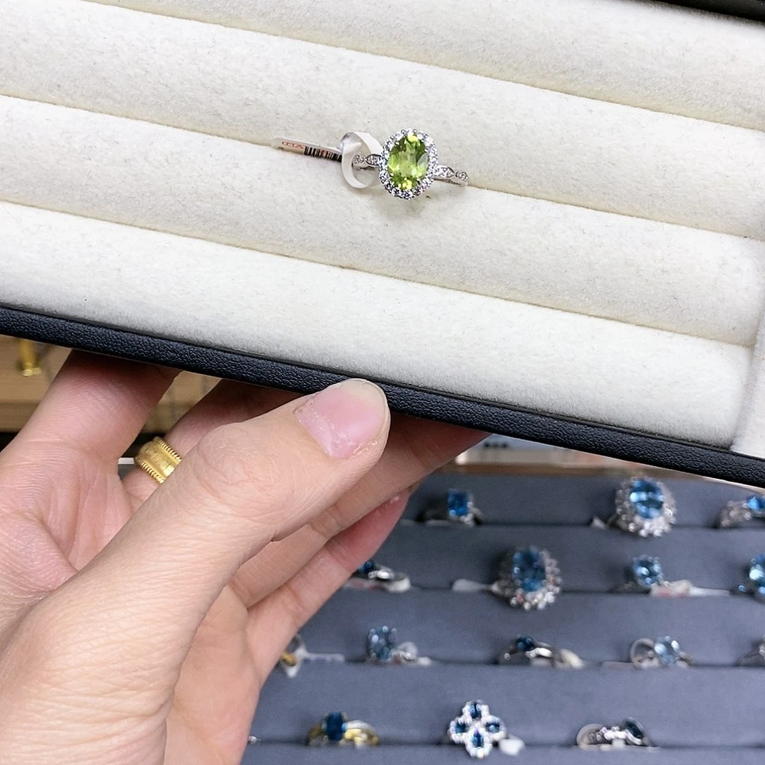 草***哟银S925镶嵌耳饰碧玺猫眼