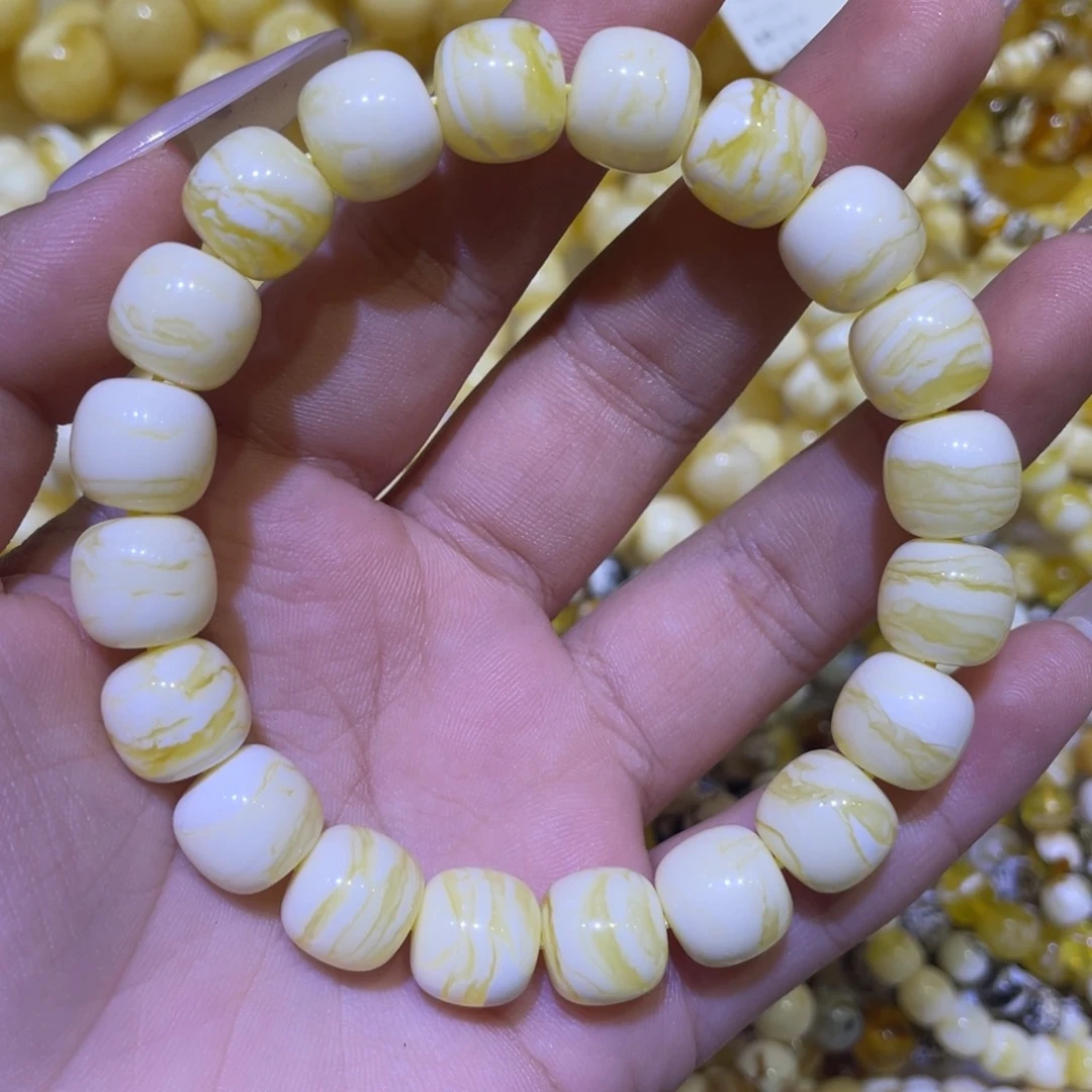 蜜蜡未镶嵌珠宝奇石11m