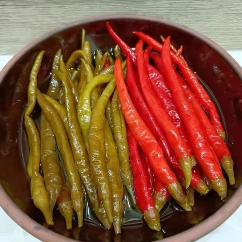 湖南湘西特产老坛酸辣椒