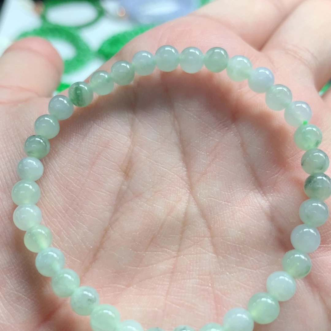 翡翠未镶嵌手链翡翠