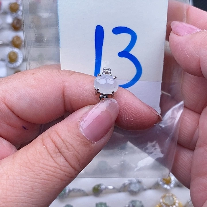 未镶嵌戒指翡翠缅甸