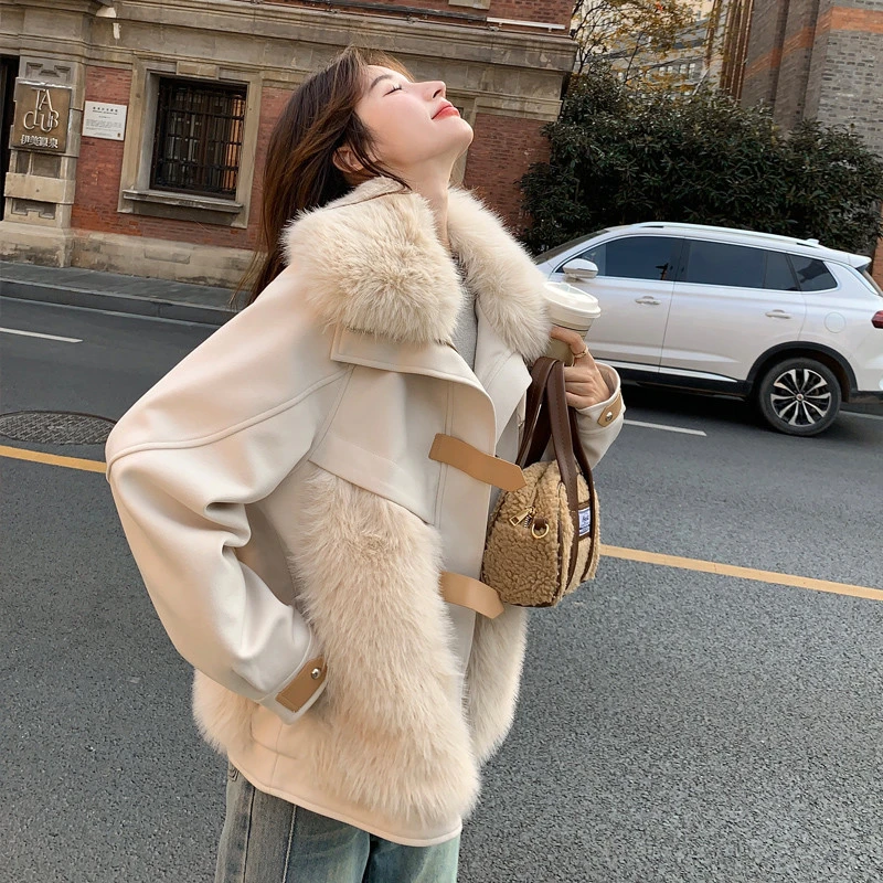 炸街环保毛毛皮草拼接外套女冬2025新款小众设计感加厚保暖羽绒服