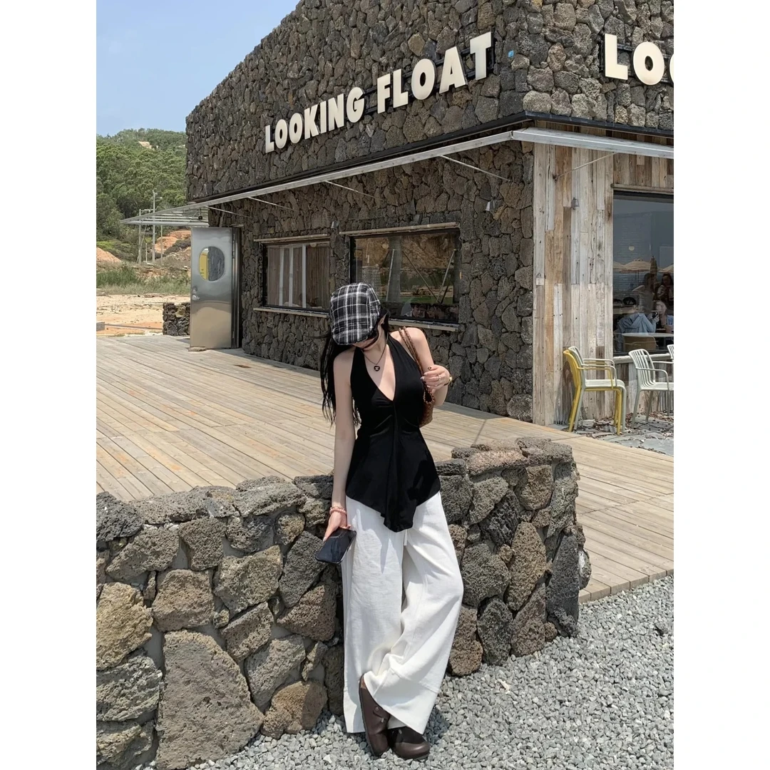 纯欲辣妹黑色V领挂脖吊带背心女夏季高级感绝美别致无袖上衣套装
