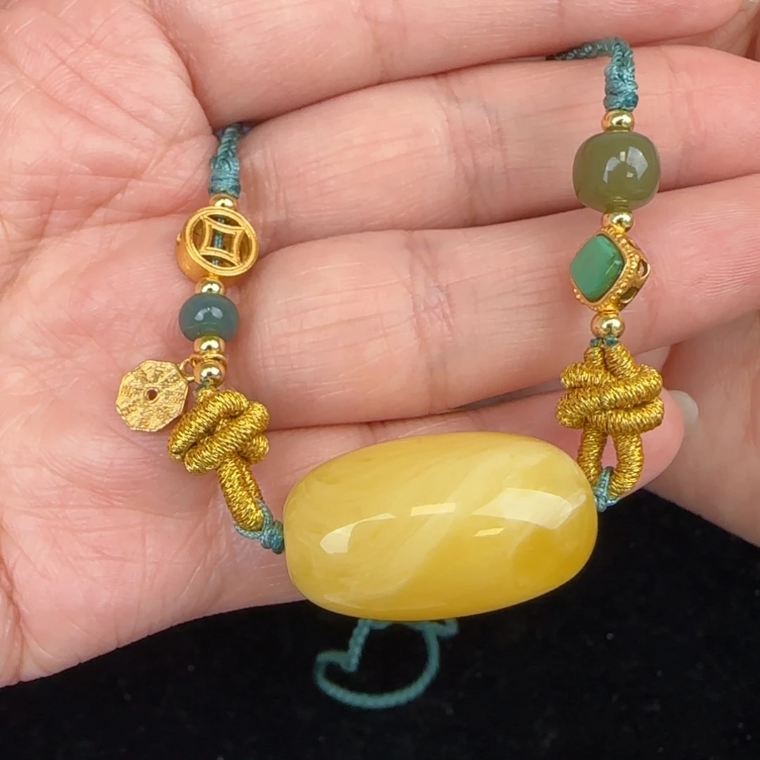 蜜蜡吊坠(赠链)未镶嵌