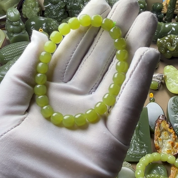 徐***～岫岩老玉（透闪石质玉）未镶嵌挂件