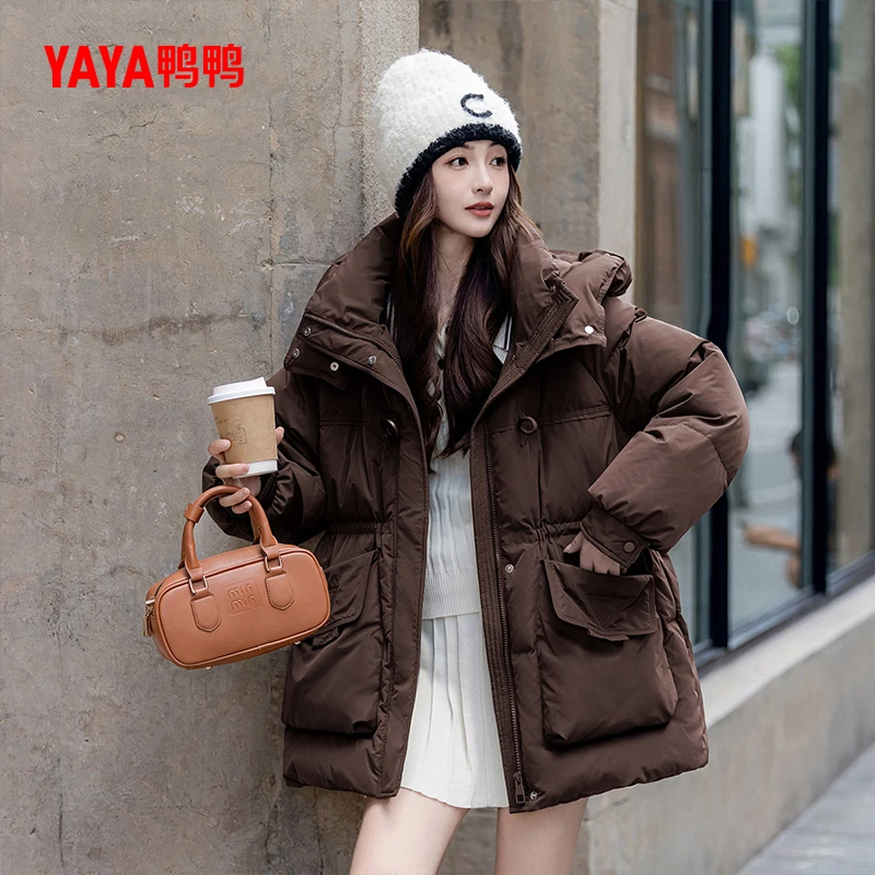 YAYA/鸭鸭短款羽绒服女2024年冬季新款时尚潮流百搭收腰连帽外套