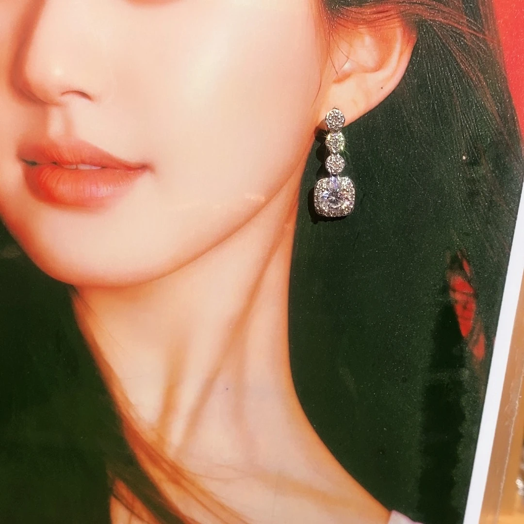 【闪购商品】纯铜925银锆石张****4