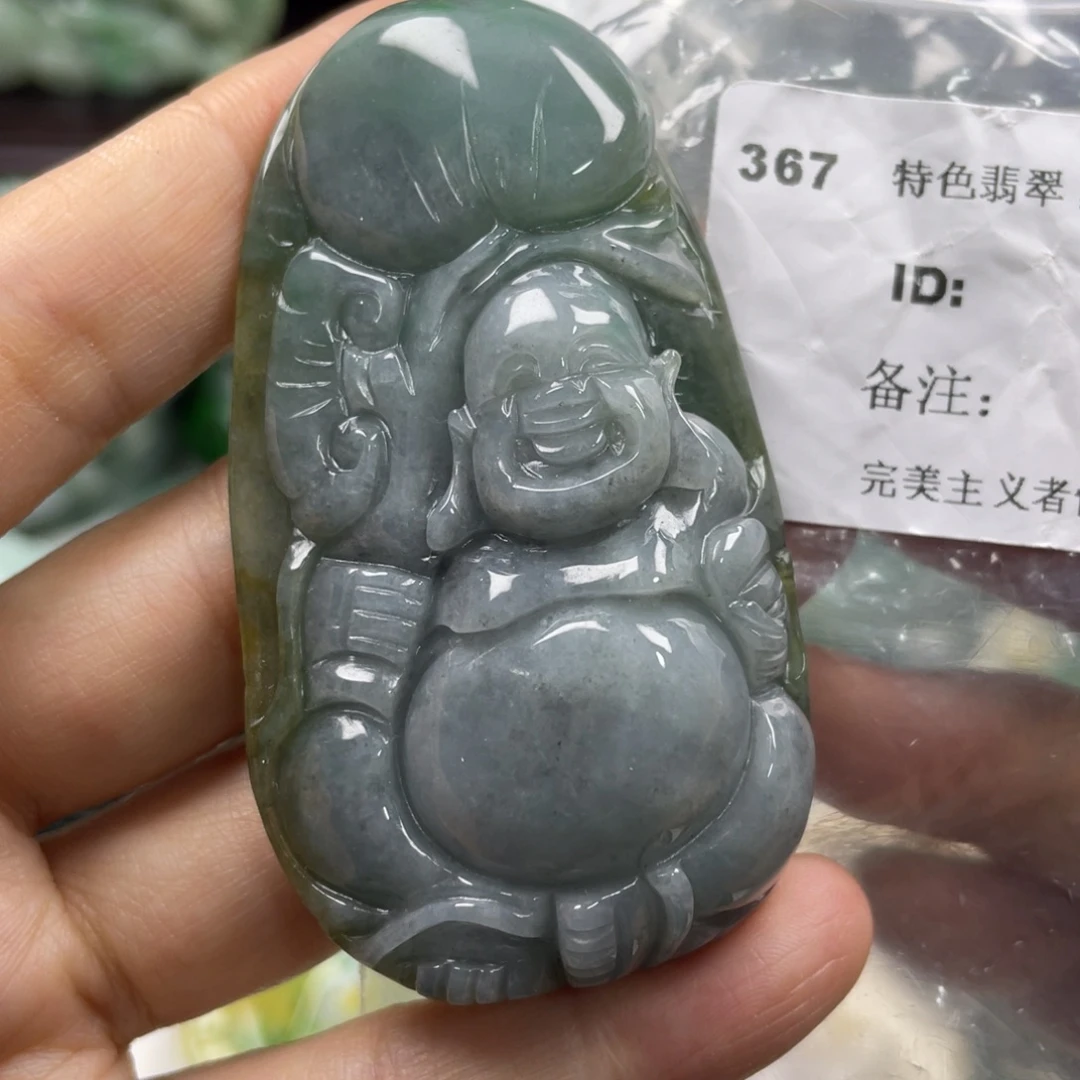 翡翠未镶嵌颈饰牌子