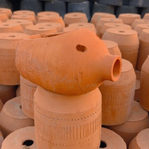 红陶长19宽12花盆微瑕