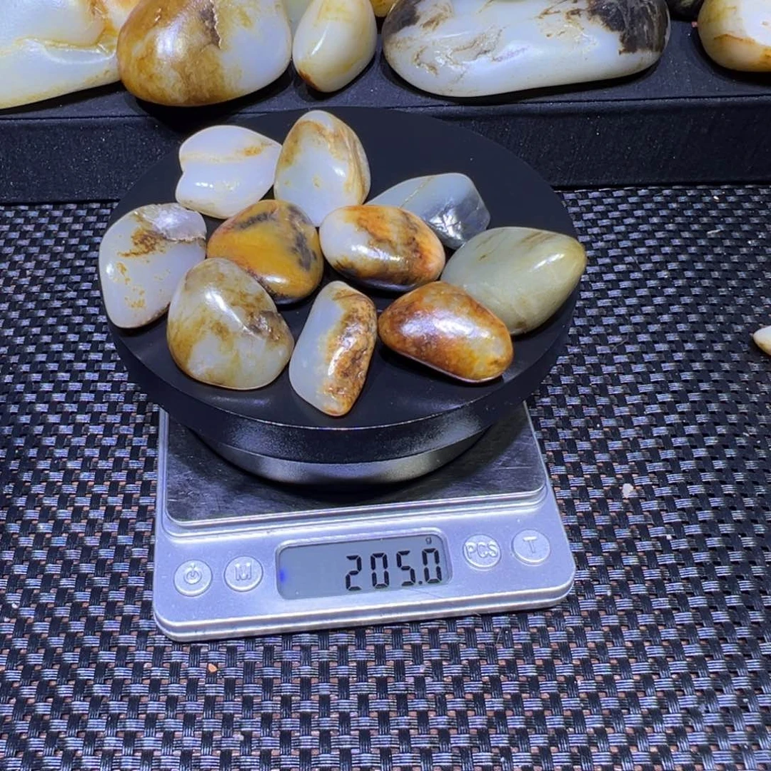 和田玉（子料）未镶嵌吊坠(不含链)205