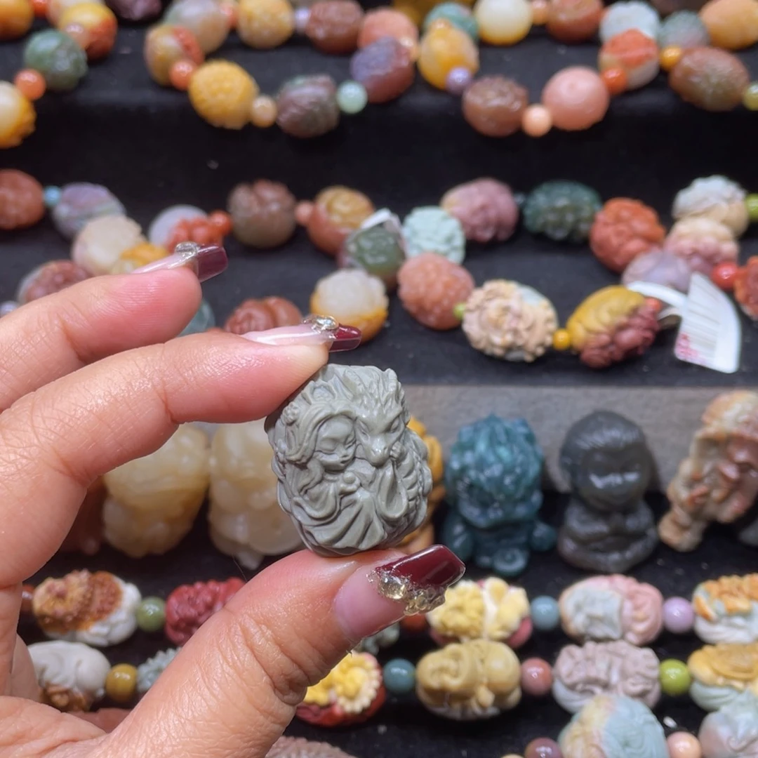 石英质玉手链未镶嵌