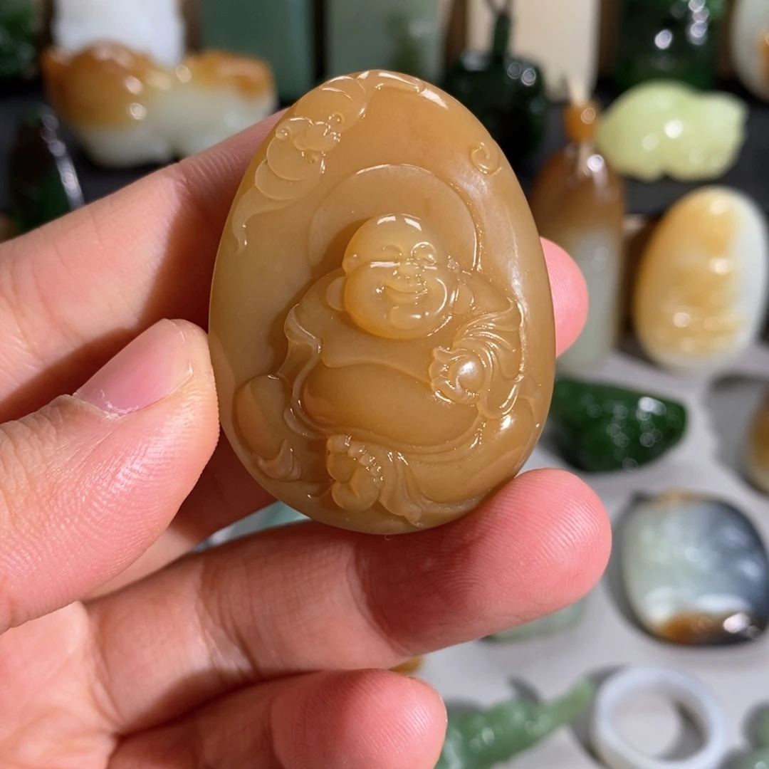 和田玉未镶嵌挂件