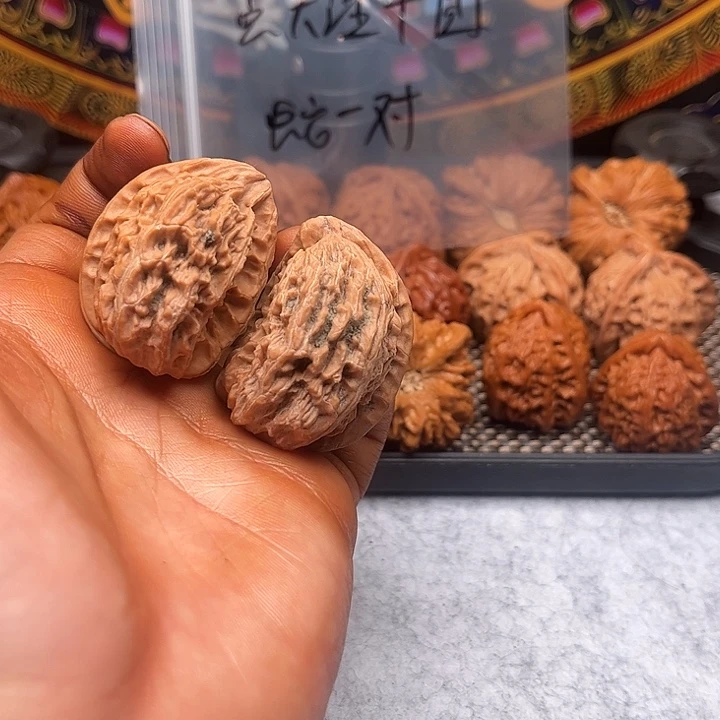 吊坠文玩核桃哈哈哈哈哈哈哈哈哈