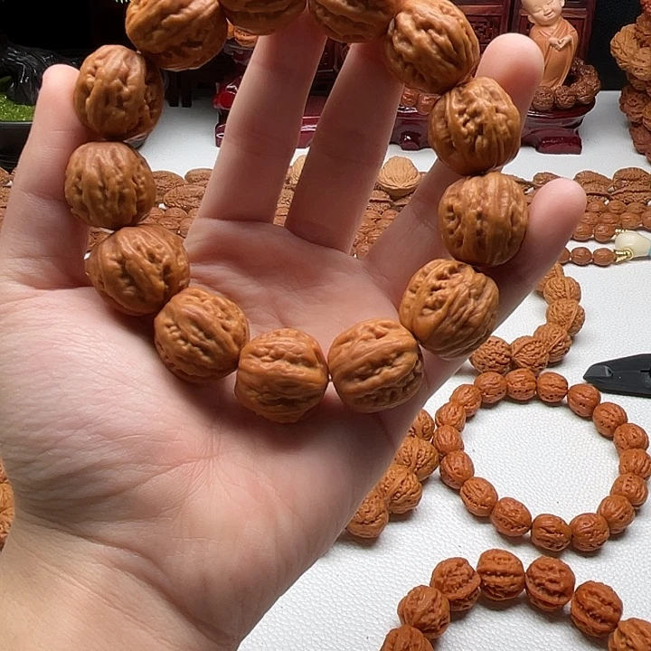 手串桃核粗筋小霸王