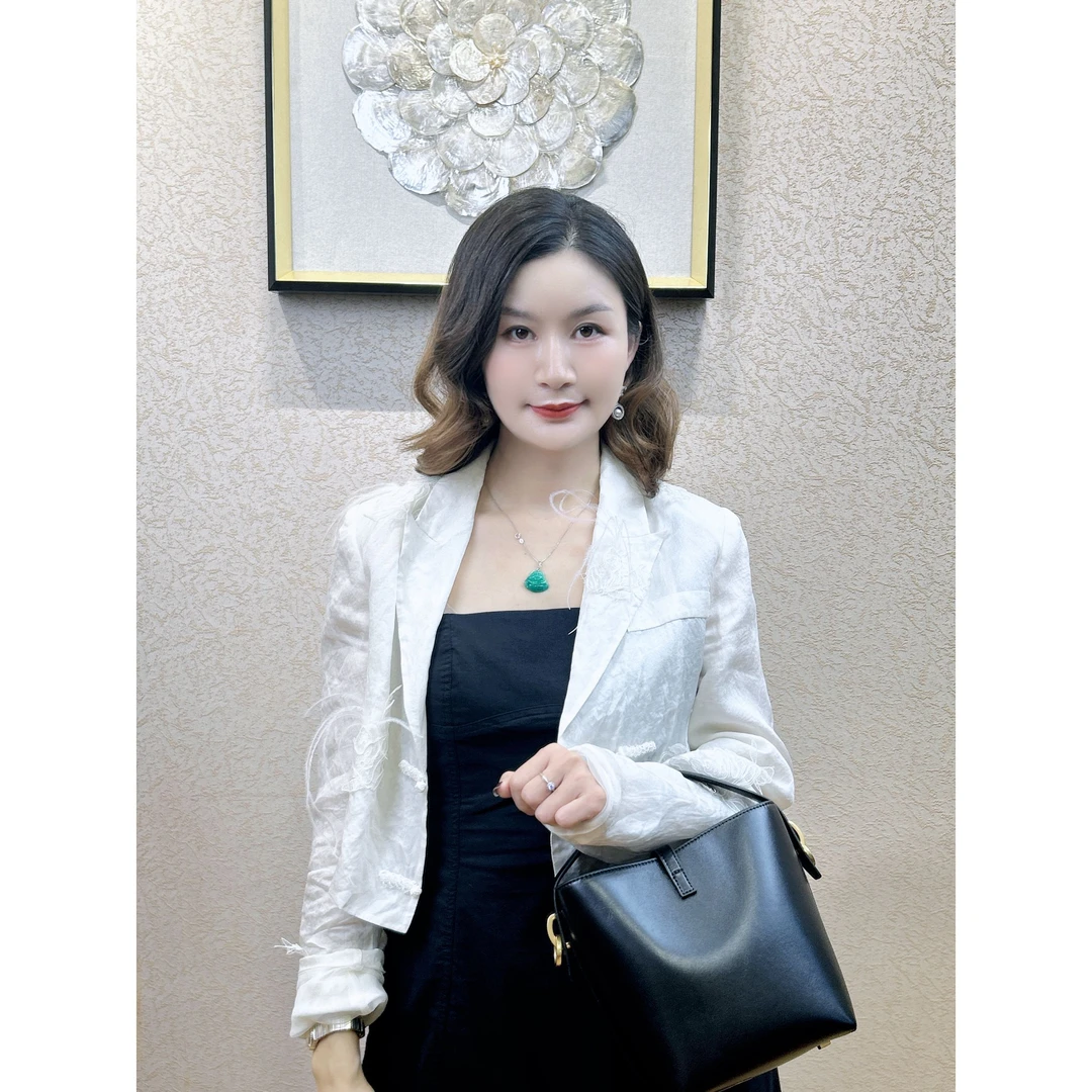 C09 经典百搭包包