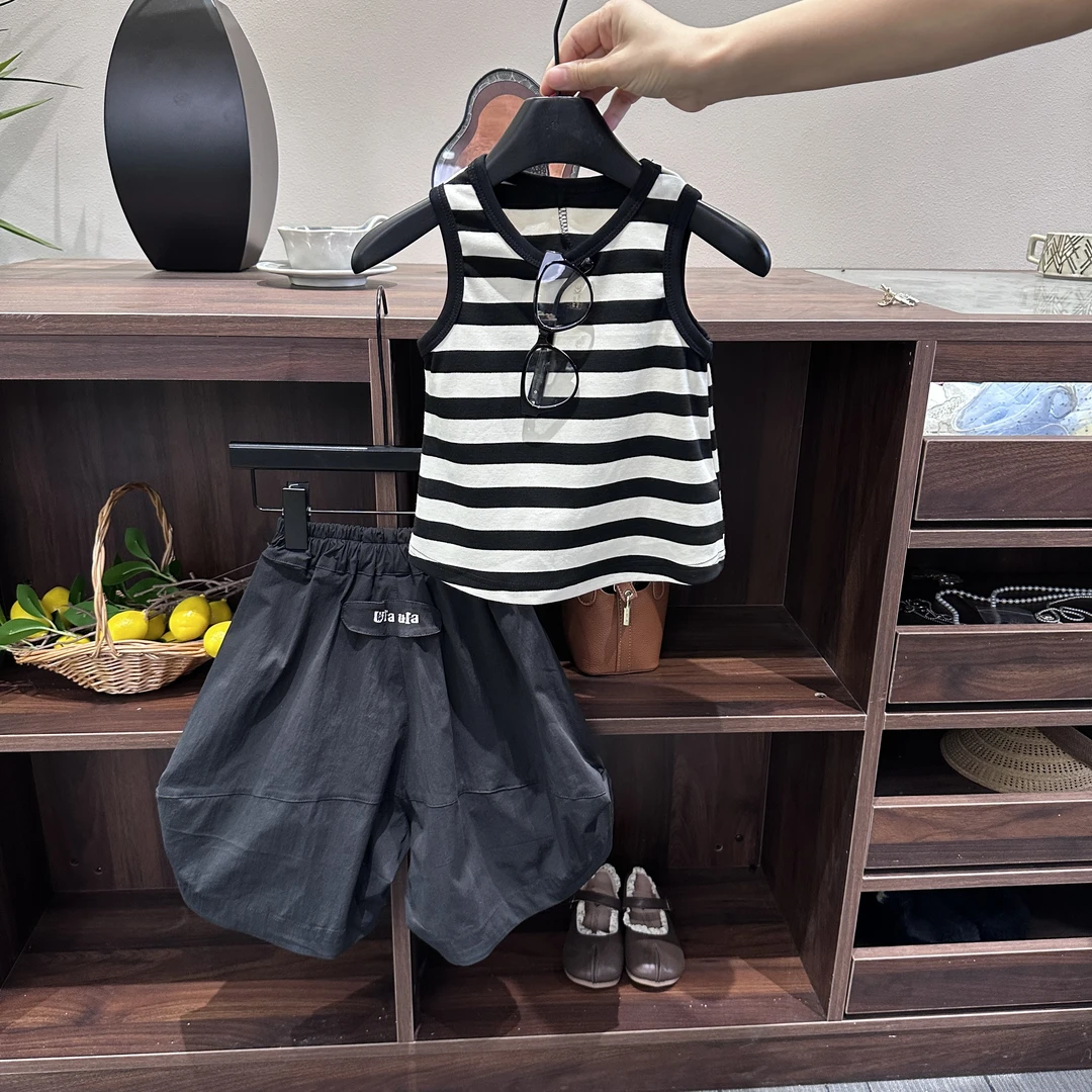 男童2025新款条纹背心套装洋气儿童时髦百搭打底衫儿童外穿捏褶裤