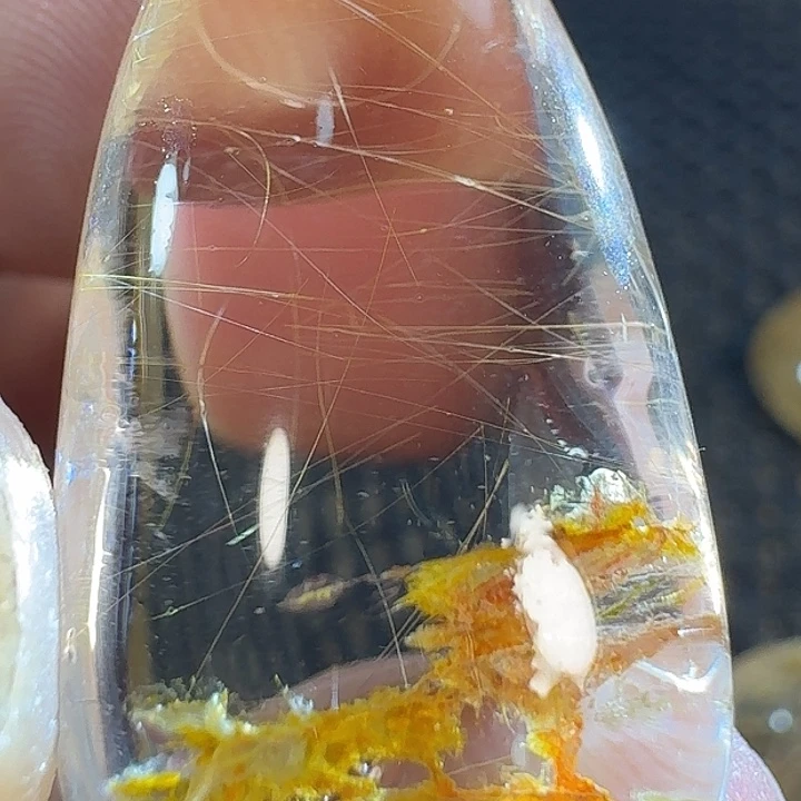 未镶嵌颈饰水晶宋****训