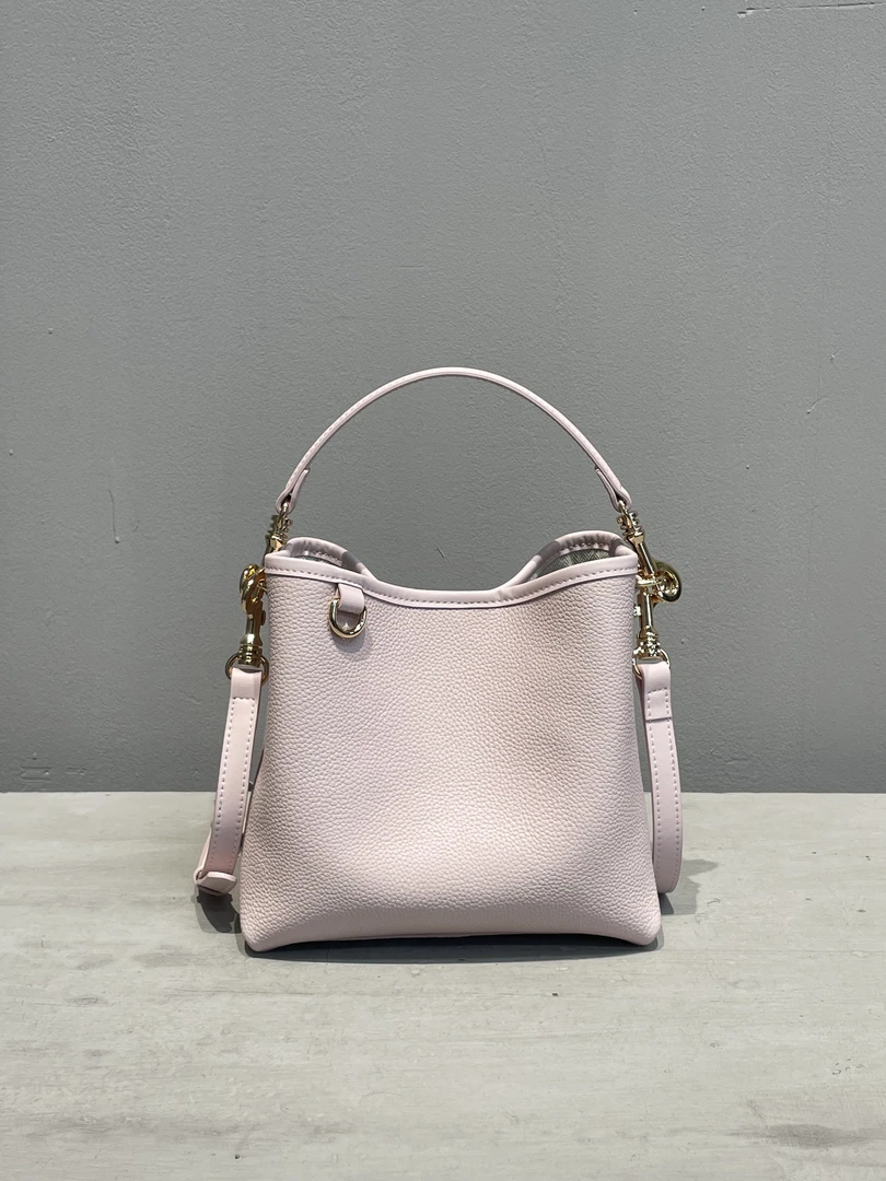 2025新款头层牛皮小水桶包手提托特包单肩斜挎女包百搭小包9126