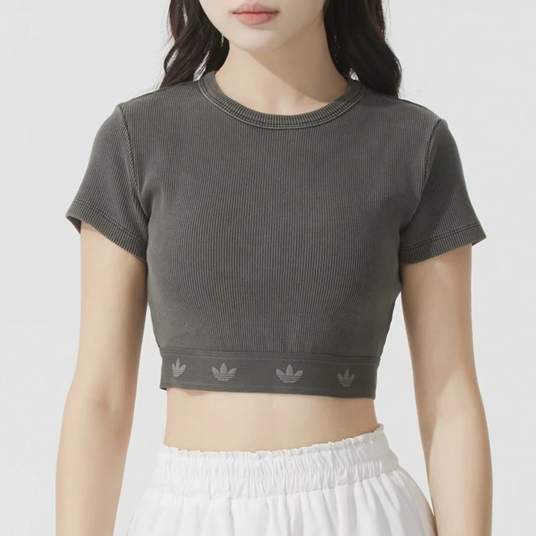 adidas/阿迪达斯三叶草女款短袖T恤修身短款上衣 JD0041