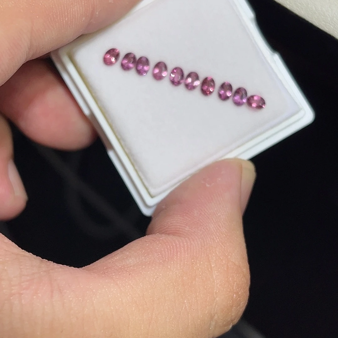 裸石未镶嵌石榴石裸石3x4