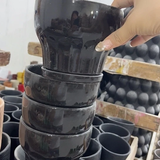 多肉绿植陶瓷花盆9.9包邮，有孔