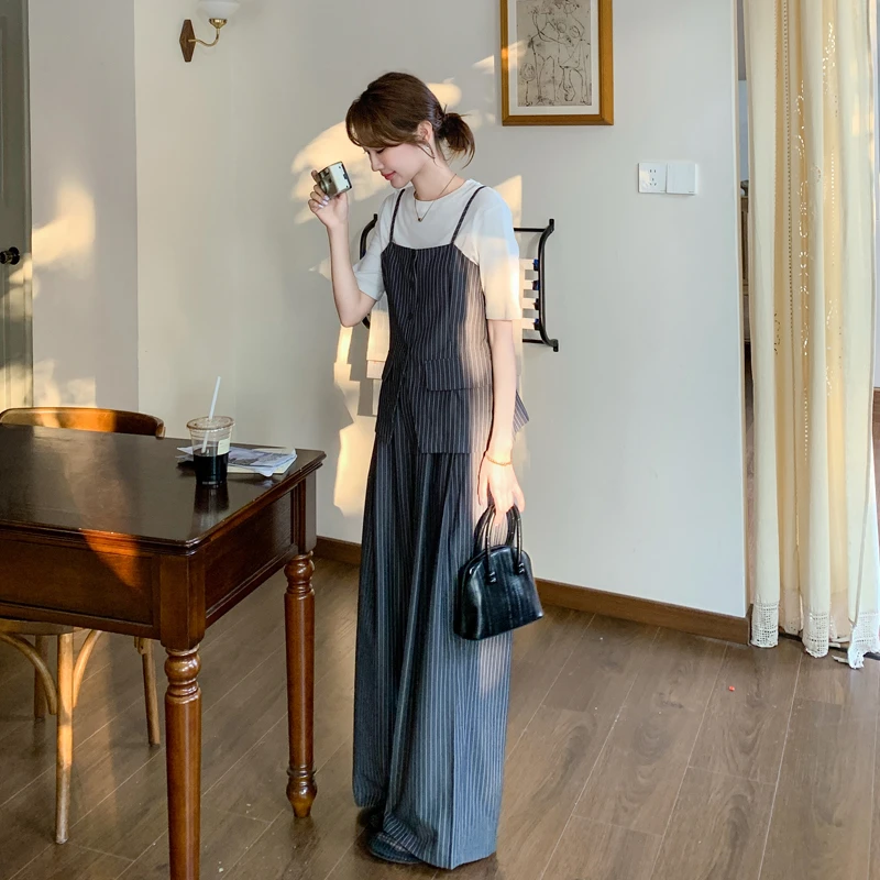条纹套装女2025夏新款韩系高级松驰气质显瘦吊带T恤阔腿裤三件套