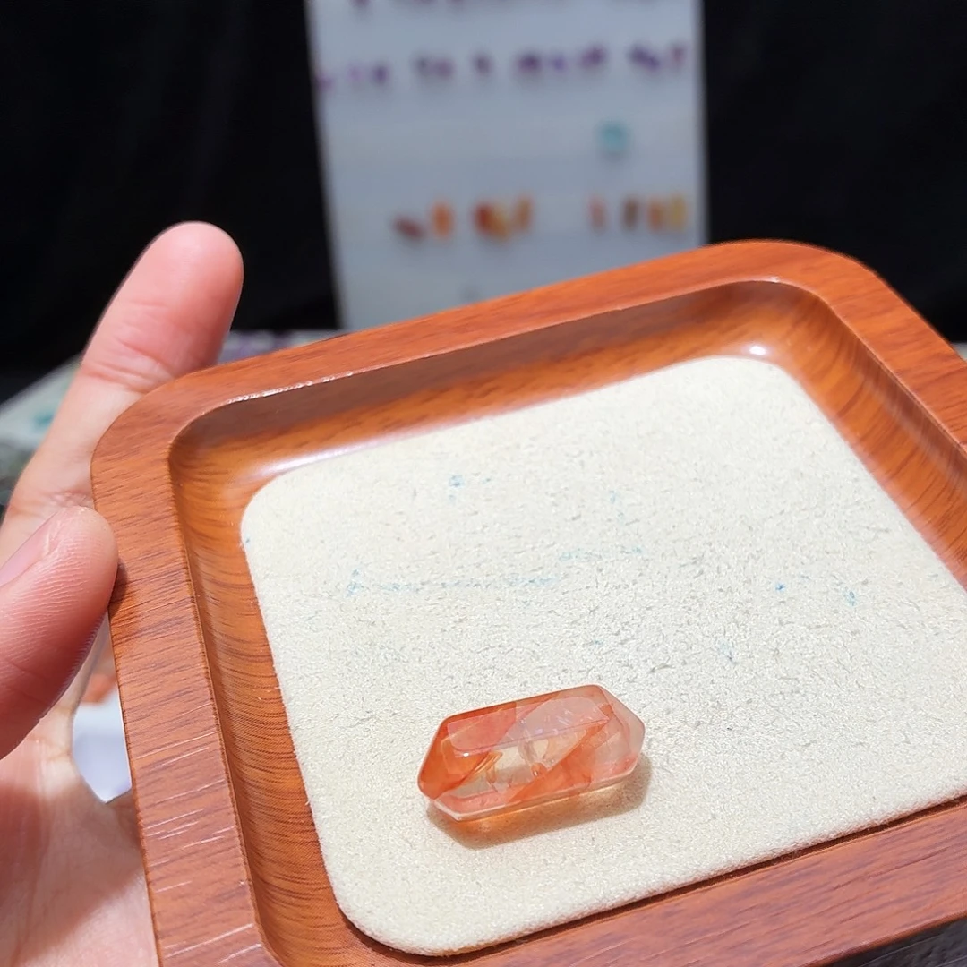 水晶未镶嵌吊坠(不含链)胶花双尖打孔定制不退换