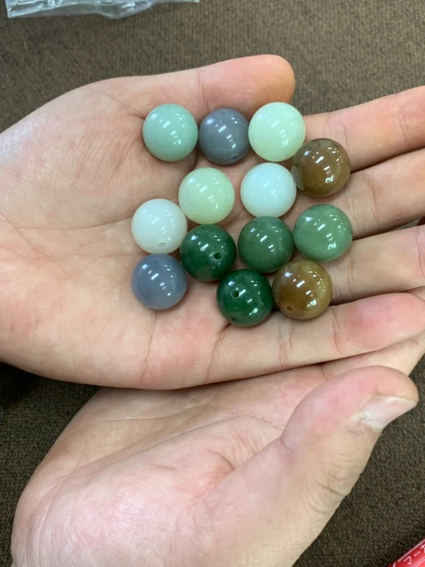 纯天然新疆和田玉多宝卡18