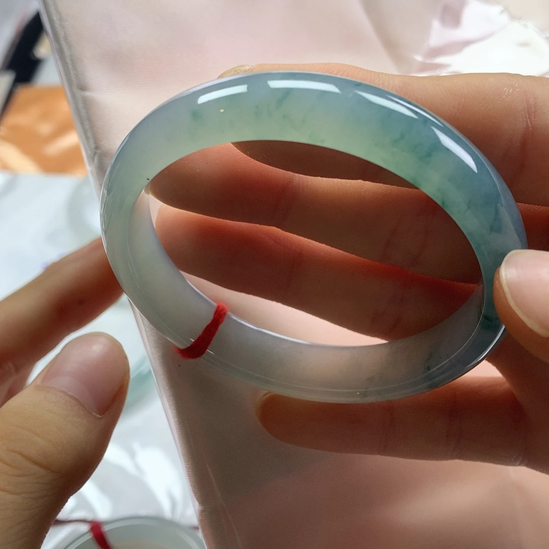 未镶嵌手镯翡翠翡翠