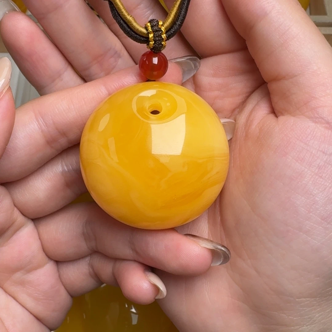 蜜蜡未镶嵌毛衣链放漏 少许矿点