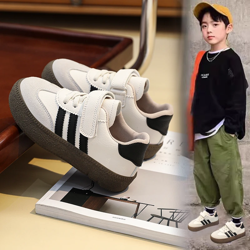 小黄鸭男童鞋春秋季新款运动鞋中大童软底板鞋儿童潮牌时尚德训鞋