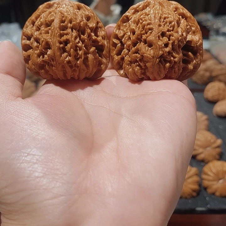 把件桃核南疆石45
