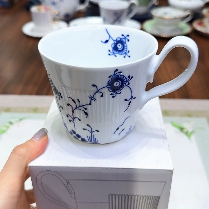 瓷片杯子杯子杯杯子杯子水杯茶杯