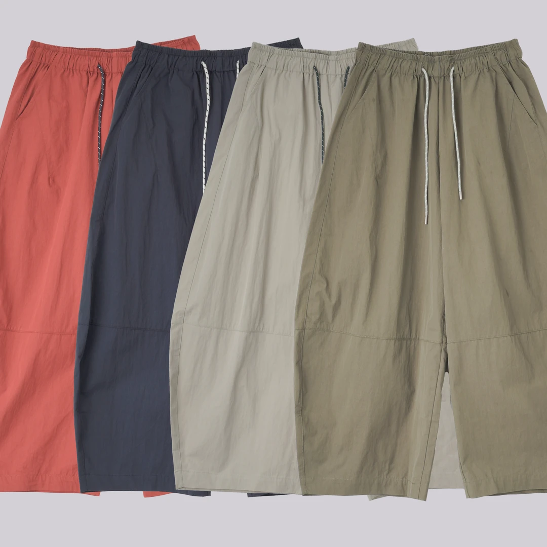 WKe   奶芙草莓裤