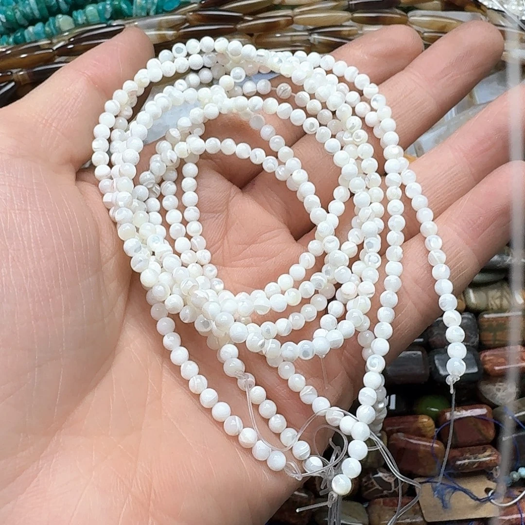 阿***织玛瑙/玉髓未镶嵌珠宝半成品4条3mm白蝶贝