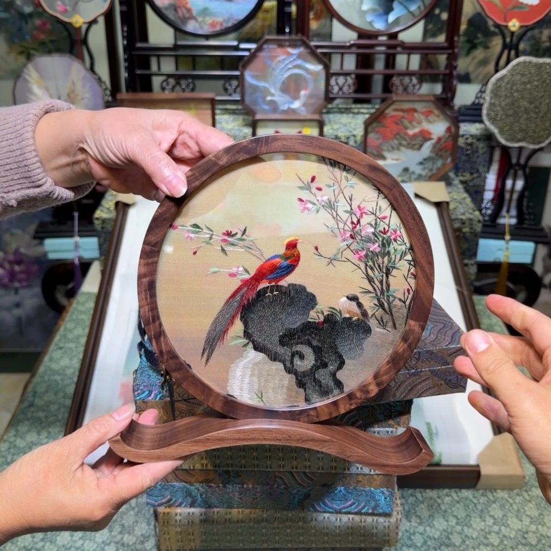 刺绣手工苏绣工艺制作技艺精湛