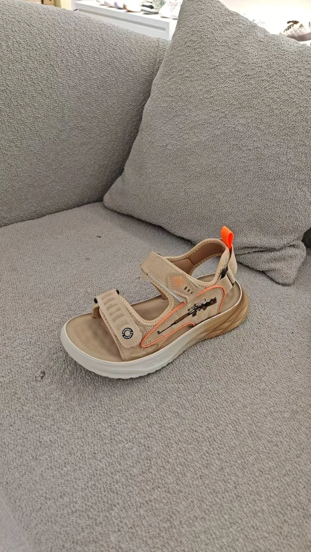 【运动凉鞋】5501 男童夏季凉鞋节日厚底圆头